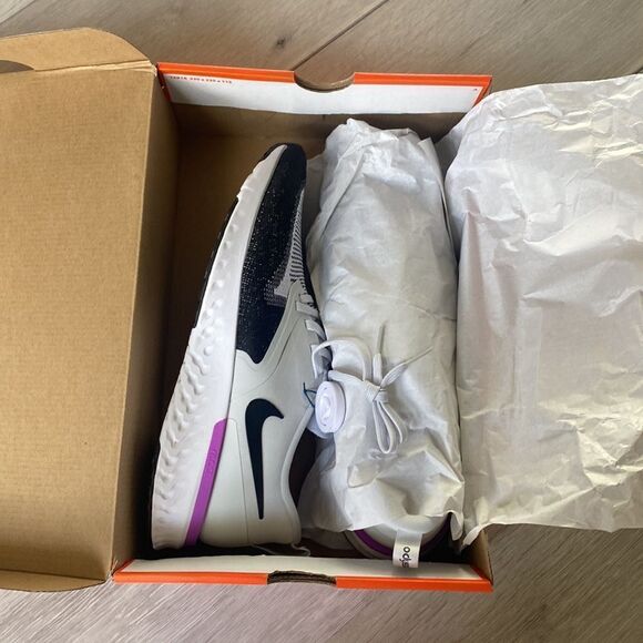 Nike‎ Odyssey React 2 Flyknit Grey/Purple New in Box - Picture 6 of 10